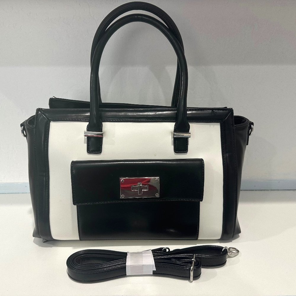 Justfab Black and White shoulder bag
